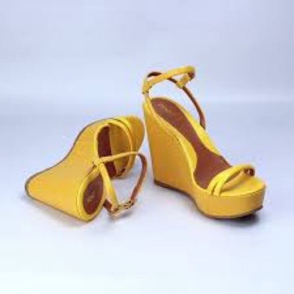 Fendi NEW WITHOUT BOX Yellow Wedge Sandals Size 36.5 - Picture 1 of 14